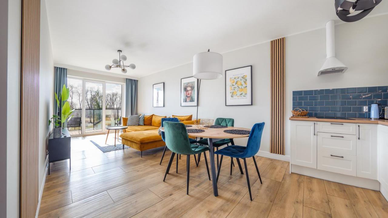 Apartamenty Sun & Snow Sagaris Z Basenem Dziwnów Esterno foto