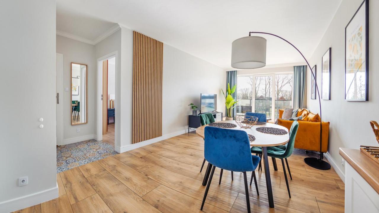 Apartamenty Sun & Snow Sagaris Z Basenem Dziwnów Esterno foto