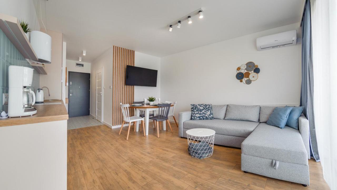 Apartamenty Sun & Snow Sagaris Z Basenem Dziwnów Esterno foto