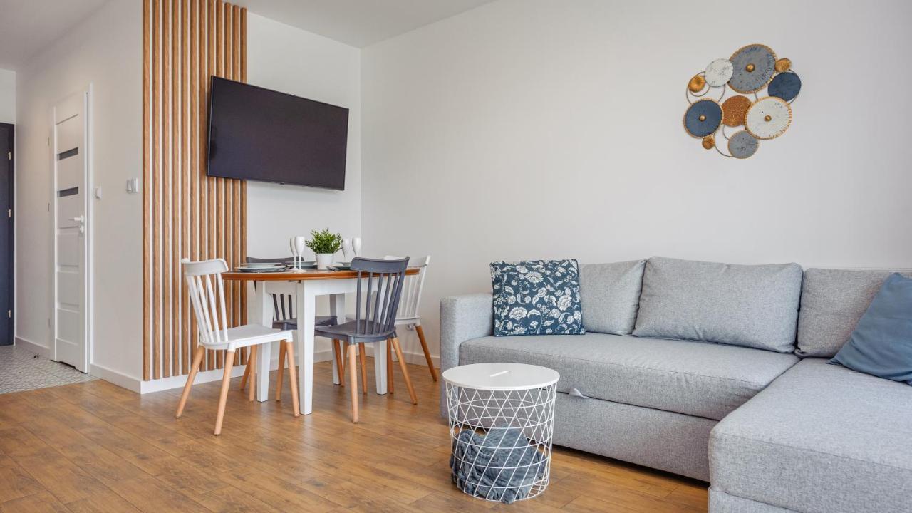 Apartamenty Sun & Snow Sagaris Z Basenem Dziwnów Esterno foto