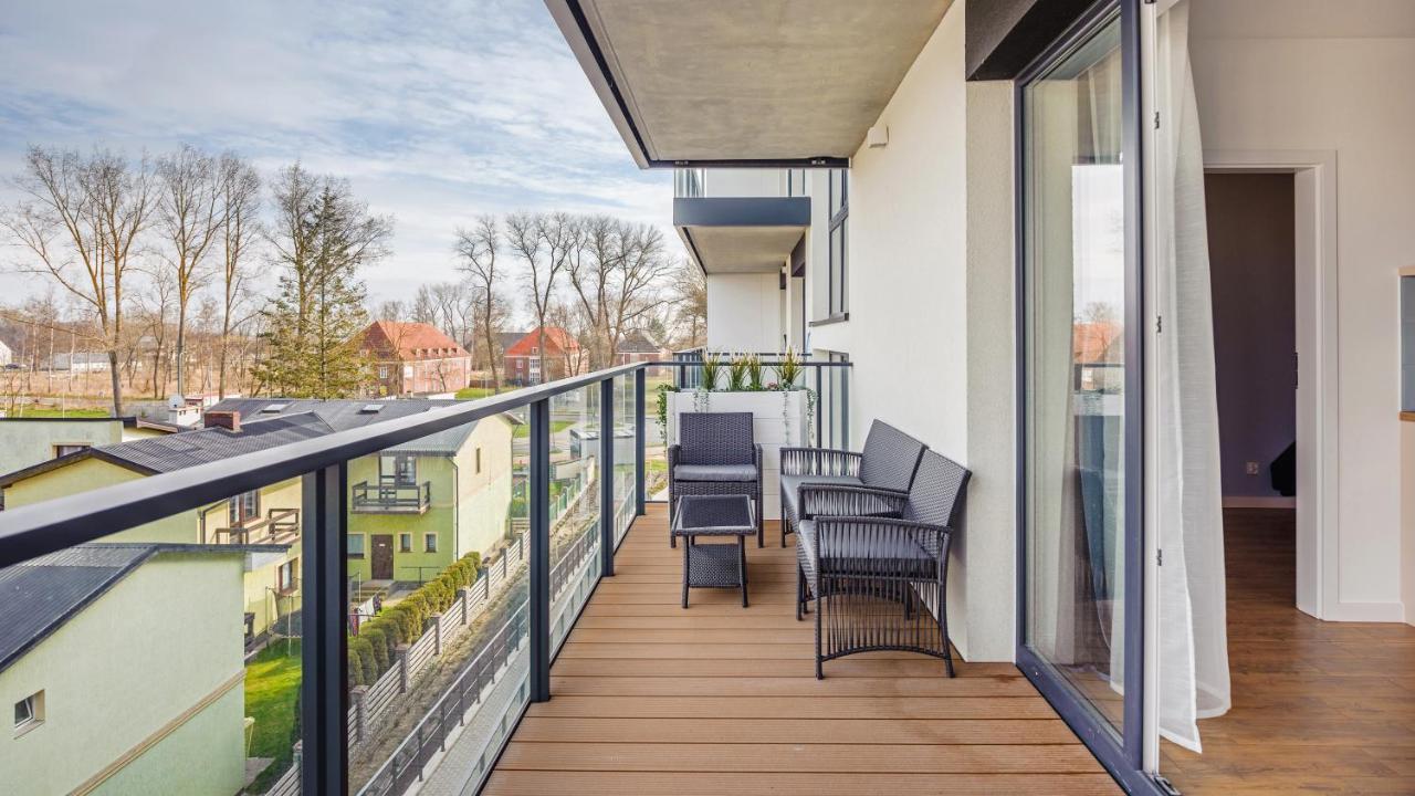 Apartamenty Sun & Snow Sagaris Z Basenem Dziwnów Esterno foto