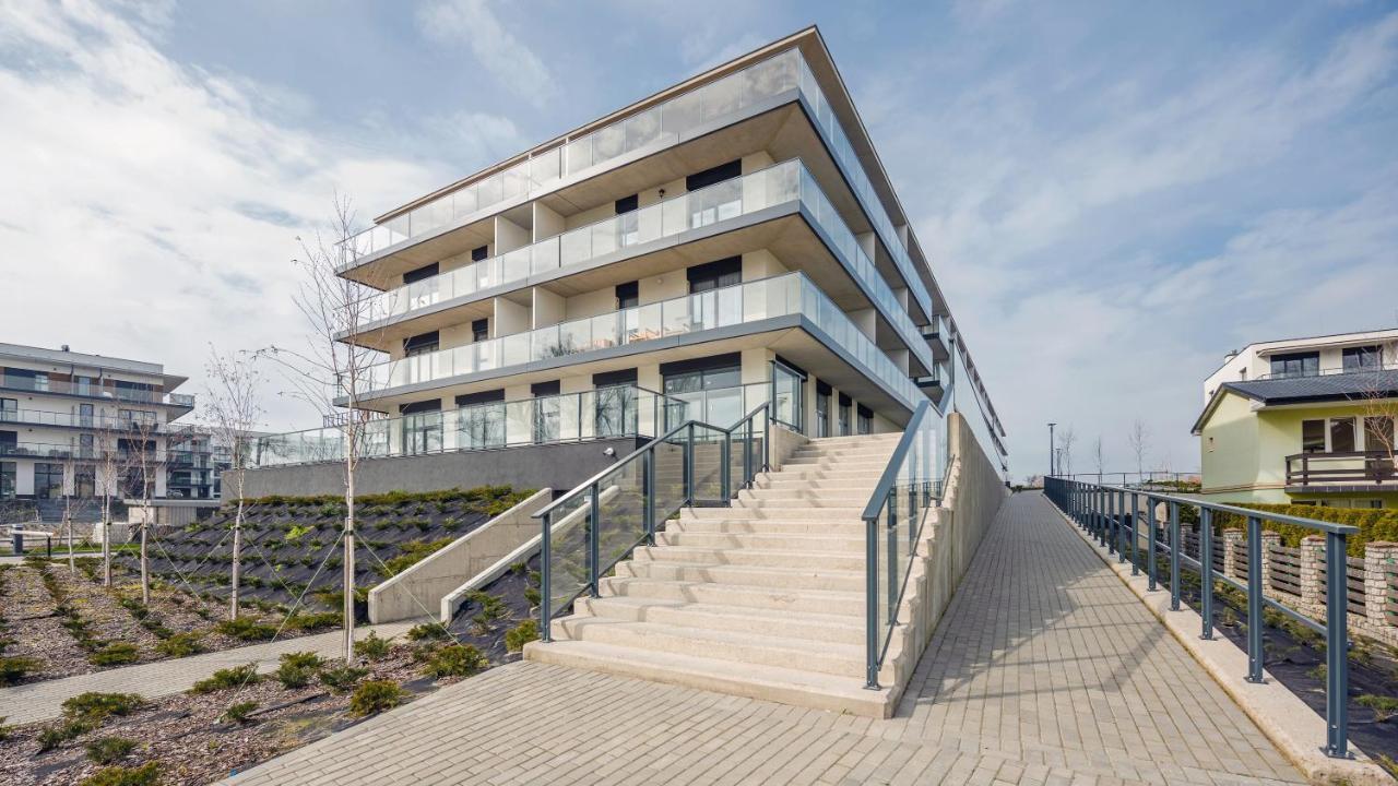 Apartamenty Sun & Snow Sagaris Z Basenem Dziwnów Esterno foto