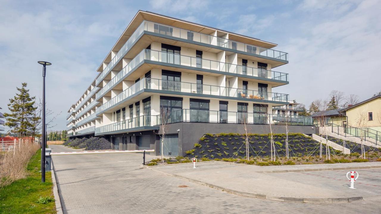 Apartamenty Sun & Snow Sagaris Z Basenem Dziwnów Esterno foto
