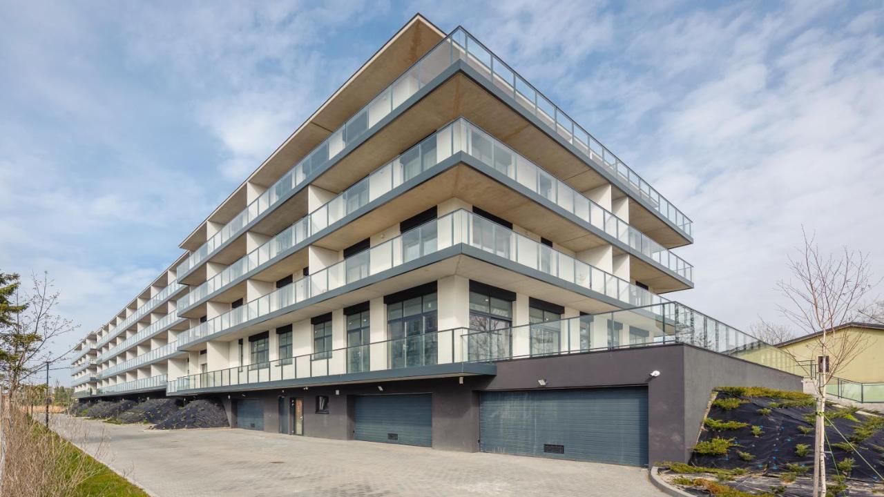 Apartamenty Sun & Snow Sagaris Z Basenem Dziwnów Esterno foto