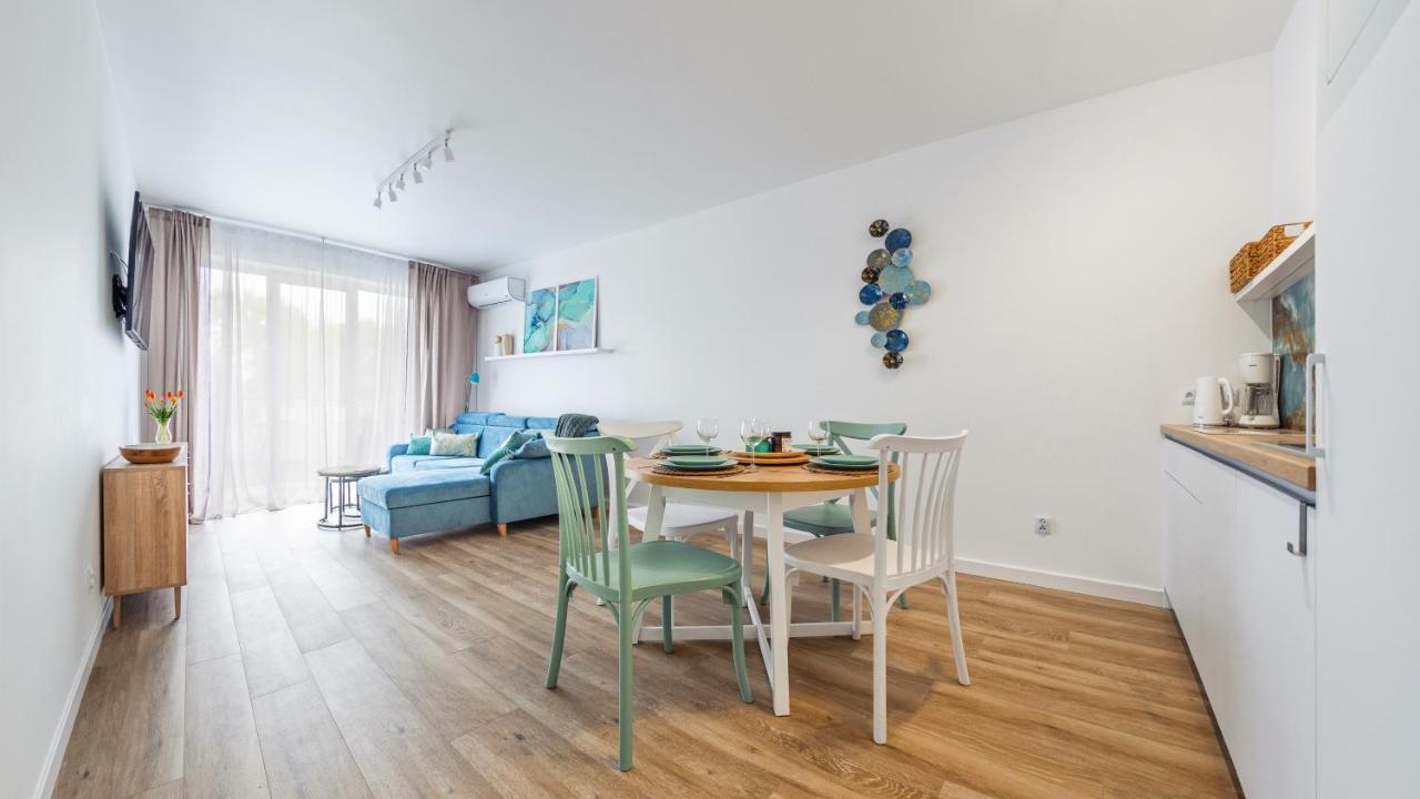 Apartamenty Sun & Snow Sagaris Z Basenem Dziwnów Esterno foto
