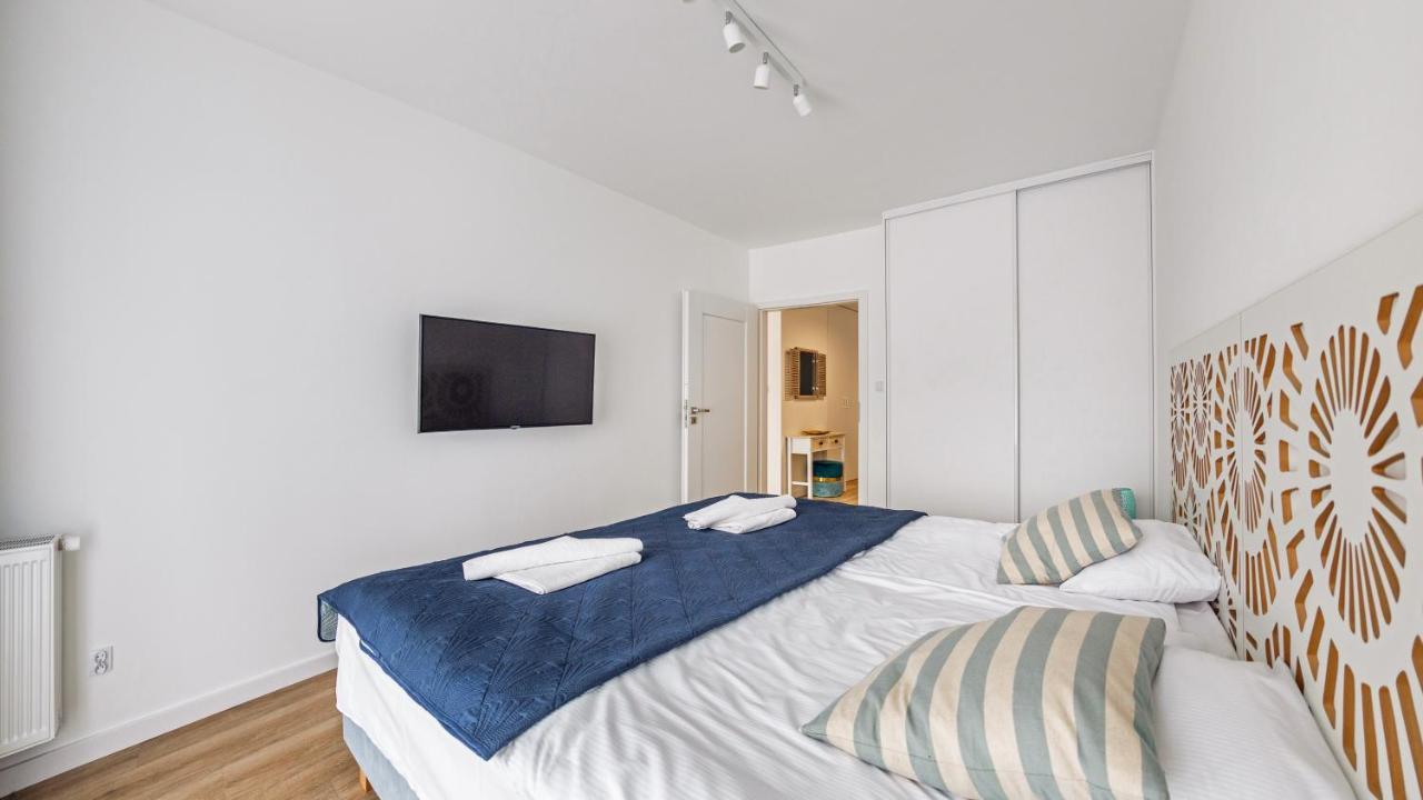 Apartamenty Sun & Snow Sagaris Z Basenem Dziwnów Esterno foto